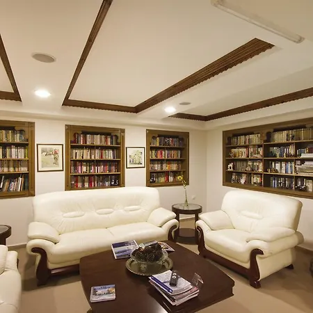 Отель Summer Акьяка