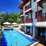 Ξενοδοχείο Summer