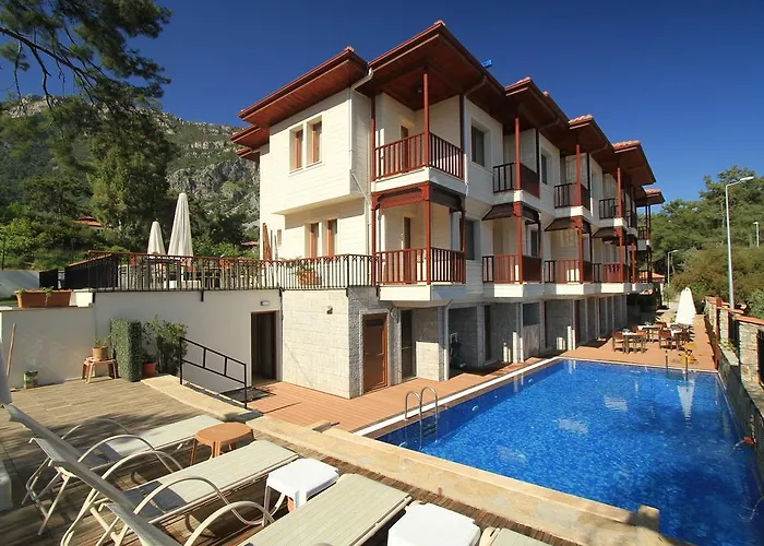 夏日酒店 阿奇亚卡